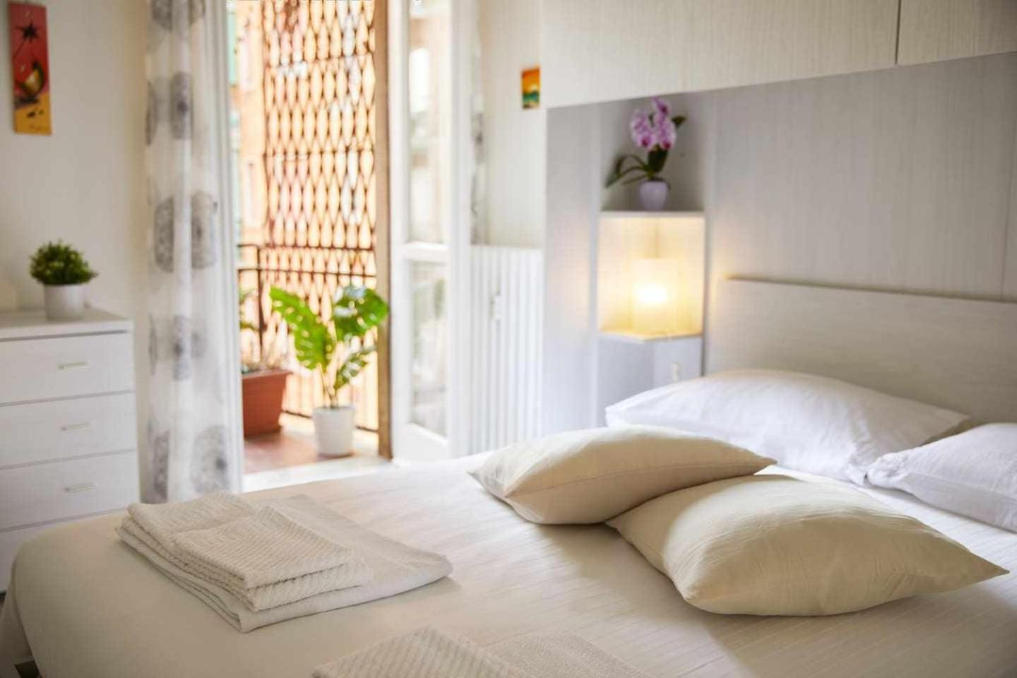 Sunny San Siro Stadio Apartment Milano Eksteriør billede