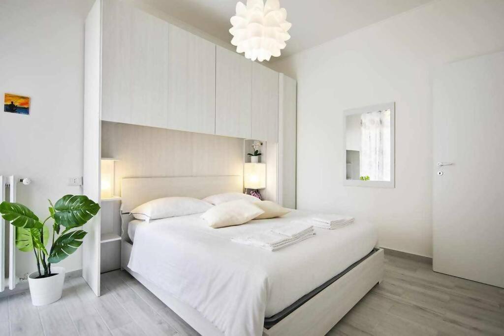 Sunny San Siro Stadio Apartment Milano Eksteriør billede